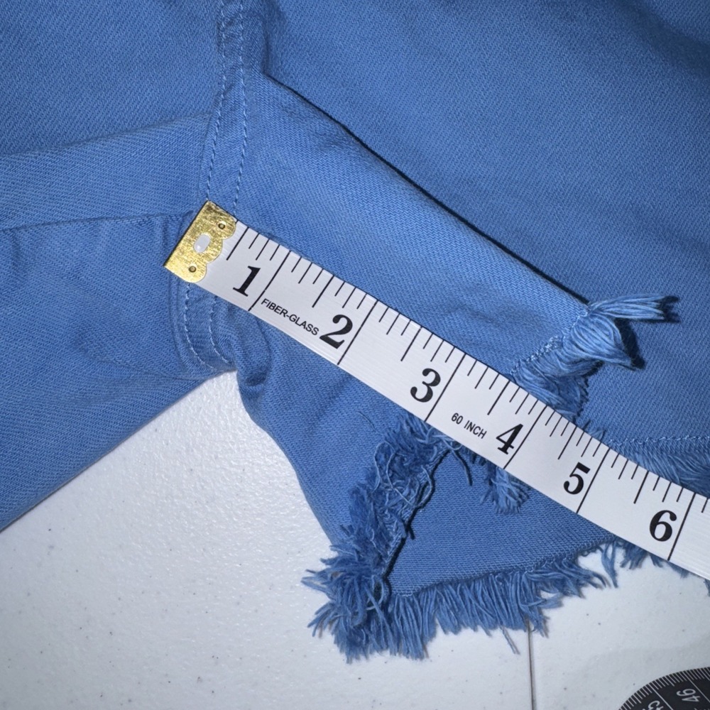 Judy Blue Shorts Women's Size Medium Sky Blue Raw Hem Mid Rise BOHO Festival - Picture 5 of 16
